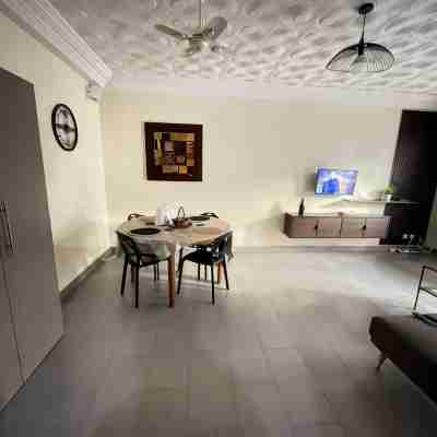 APPARTADAKAR F5 for rent Cité-Batrain - MERMOZ- OUAKAM-DAKAR Others
