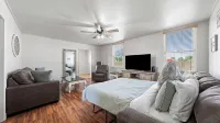 Pet-Friendly Home and Farm Style Experience
