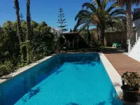 Apartment m. Pool u. Sea view, about 500m to the beach in Sesimbra for max. 4 pers - 3-Star