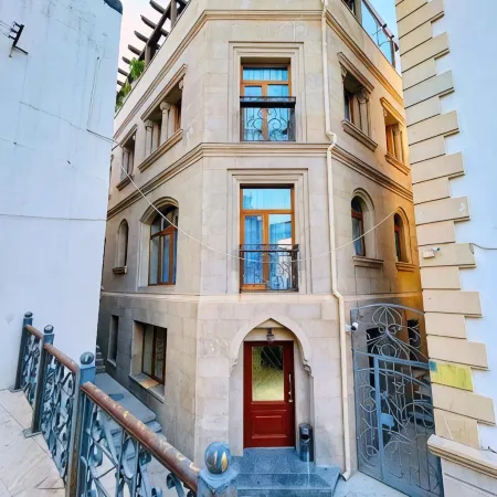 Parliament Palace Hotel Baku