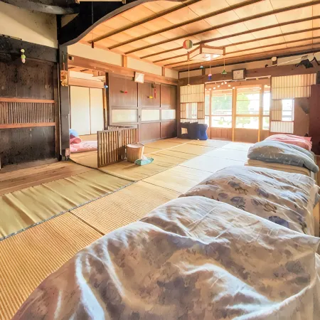 Gamp House 300 Year Old Farmhouse Hostel