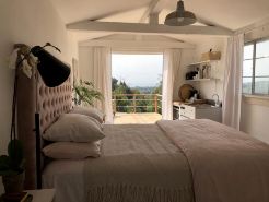 30% OFF! Malibu Charming Suite • Ocean View • Queen Bed