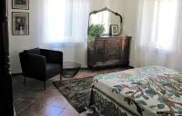 Historic residence with spectacular views, between Perugia and Assisi - Condos