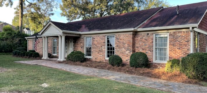 Beautiful Home in Safe, Private Setting Only Blocks from the Square Ξενοδοχεία στην πόλη Covington