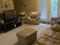 Log Cabin Nolin Lake Hotels in Grayson County
