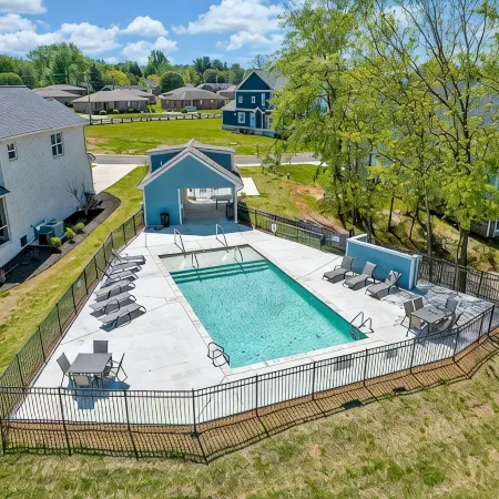 Bright airy lakeside home in gated community