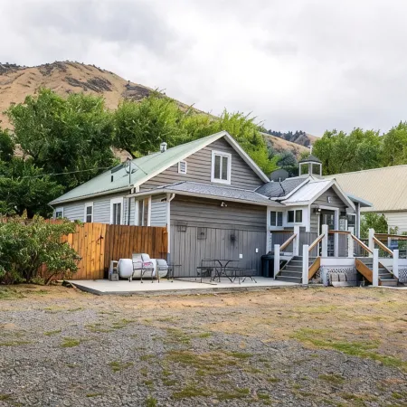 5 bedroom, 3 bath house on Main St. across the street from The Riggins City Park