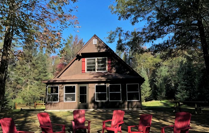 Tranquil Cabin Retreat with Sauna – Steps from the Holy Waters