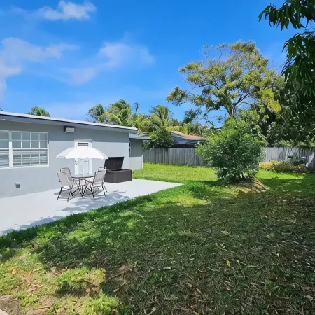 Royal Paradise Vacation Home
