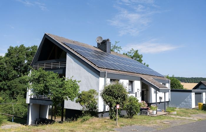Light-flooded architect house in a quiet location FeWo 