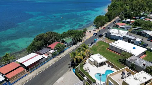 Casa Diez · Beachsteps Townhouse w/Pool- Seven Seas - Beach