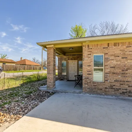 Hutto Casita 5 min from Kalahari Resorts & Dell Diamond!
