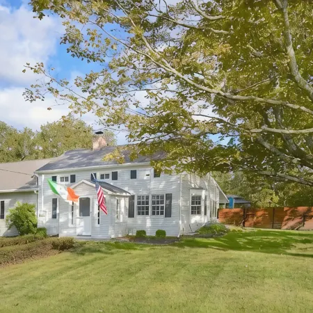 Perfect Retreat Pvt, Hot Tub, 2 Fireplaces, Outdoor Kitchen, Heated Pool