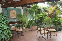 Tierra Magica B&B and Art Studio - parking