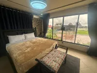 Luxury Canyon Suites - 4 ดาว