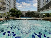 Cozy 2BR Sudirman Apt w/ Pool, Wi-Fi,  & Netflix - Apartments