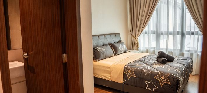 Homely Marina View 3BR Permas Bathtub & Seaview Hoteles en Plentong