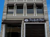 Hotel San Agustin Plaza Hotels in Latacunga