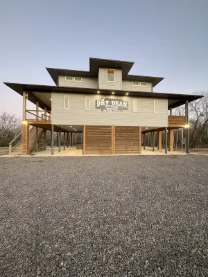 Crater of Diamonds, Murfreesboro, Lake Greeson, Riverfront Cabin, Trout Fishing