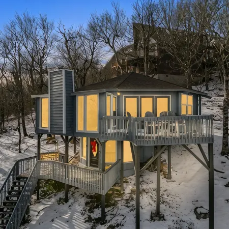 Cool Mtn Escape - Hike & Bike - Mtn Views - Hot Tub
