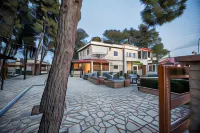 Vasilios Marinos Rooms