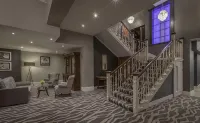 Hotel67