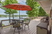 Rustic Hills Retreat...a scenic home on beautiful lake front property. - 3-Star