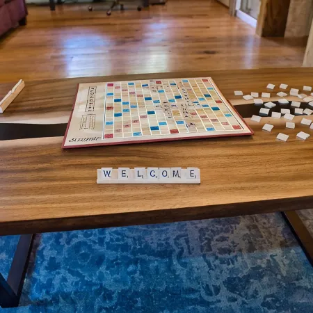 Modern Log Home Retreat and Yoga Studio, Minutes from Ithaca and Colleges