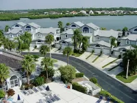Gulf & Bay Club Bayside, 1st Floor, CLEAN, 5 STARS & EXCELLENT REVIEWS!