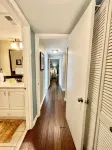 St. Augustine Beach condo, no roads to cross, just direct access to sun & surf. - Uima-altaat