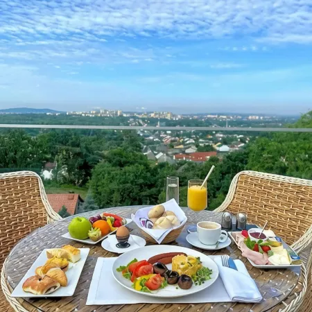 Odyssey Hotel Wellness & Spa Adults Only