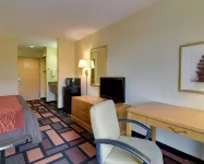 Quality Inn & Suites Malvern - 2-Star
