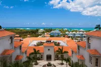 Spacious Beach Suite - Minutes from Grace Bay