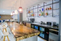Hôtel Ivotel Abidjan - bar