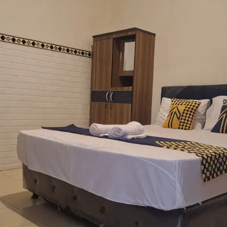 Bintang Khanida Syariah by ECommerceLoka