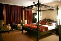 Umdlalo Lodge. - Homestays