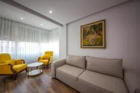 Downtown Boutique Studios - Homestays