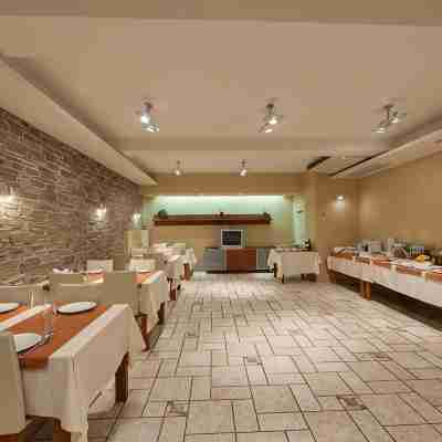 Gorky Hotel Dining/Meeting Rooms