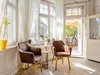 Max Aviation Villa & Apartments Hotels near Murifeld