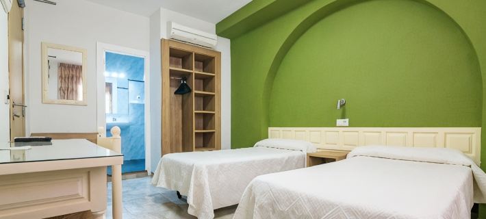Hotel Blason Junior Hotels in Peniscola