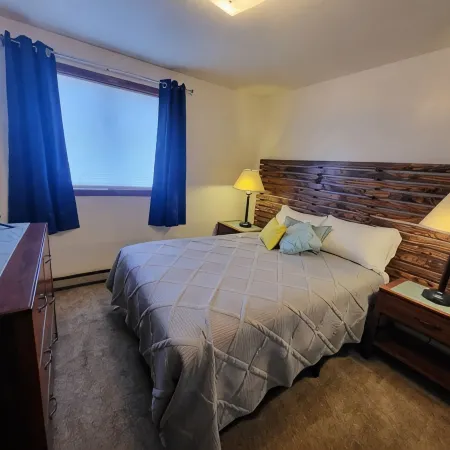Family run Cozy Comfortable Condo Central to everything