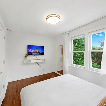 Modern Comfort in the Heart of NYC