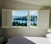 Akaroa Harbour Views | Deck, Cosy Fireplace - balcony