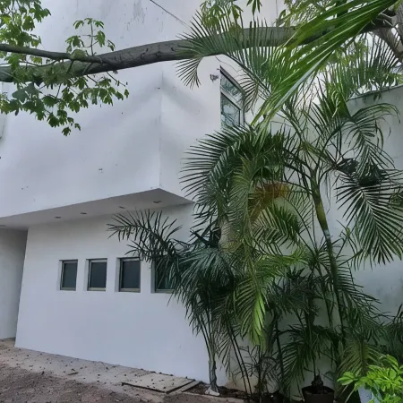 Casa la Ceiba