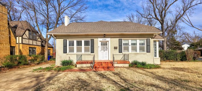 Beautiful & Bright - Walk to OU & the Mont - King Bed, 3 Bedrooms, Fresh Remodel Ξενοδοχεία στην πόλη Norman