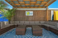 Sophisticated Beach Condo-Ocean View-Sapphire - บังกะโล