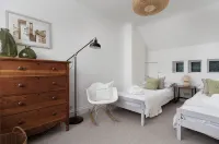 Situated on one of St Ives's most iconic streets, - balcony
