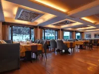 Grand Mumtaz Gulmarg Hotels in Gulmarg