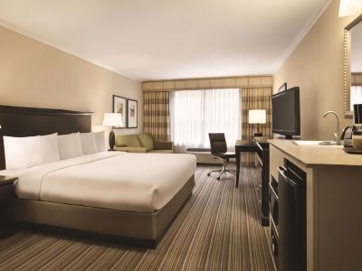 Country Inn & Suites by Radisson, Atlanta Airport North, GA