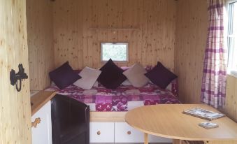Shepherds Lodge